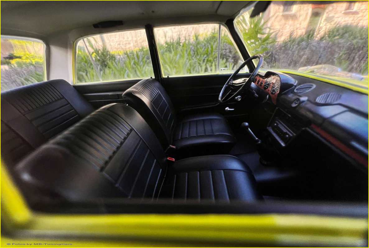 1:18 Lada 2103 DDR / Ost Car Gelb Edition inkl. OVP